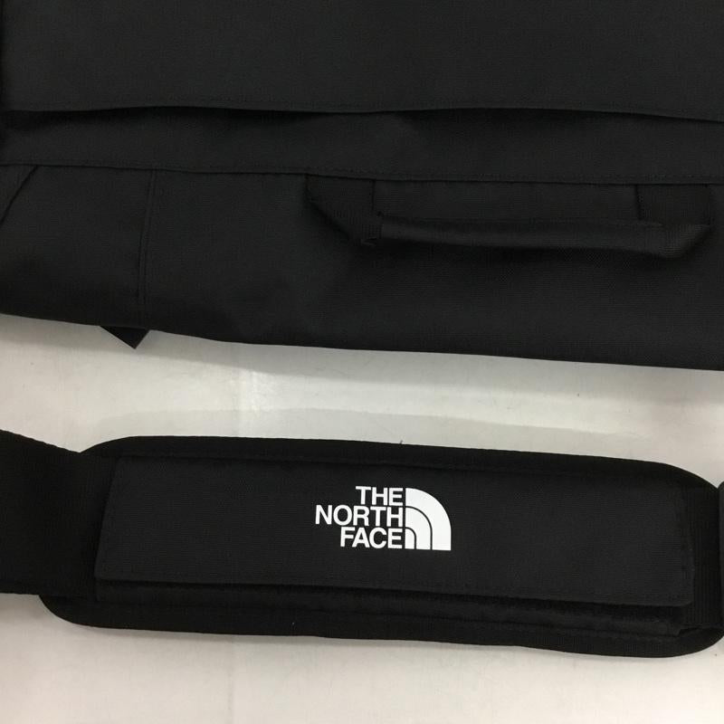 ザノースフェイス THE NORTH FACE メッセンジャーバッグ メッセンジャーバッグ NN2PQ72J WHITE LABEL SUPER MESSENGER BAG L ロゴ、文字 黒 / ブラック / black メンズ USED 古着 中古 10160991