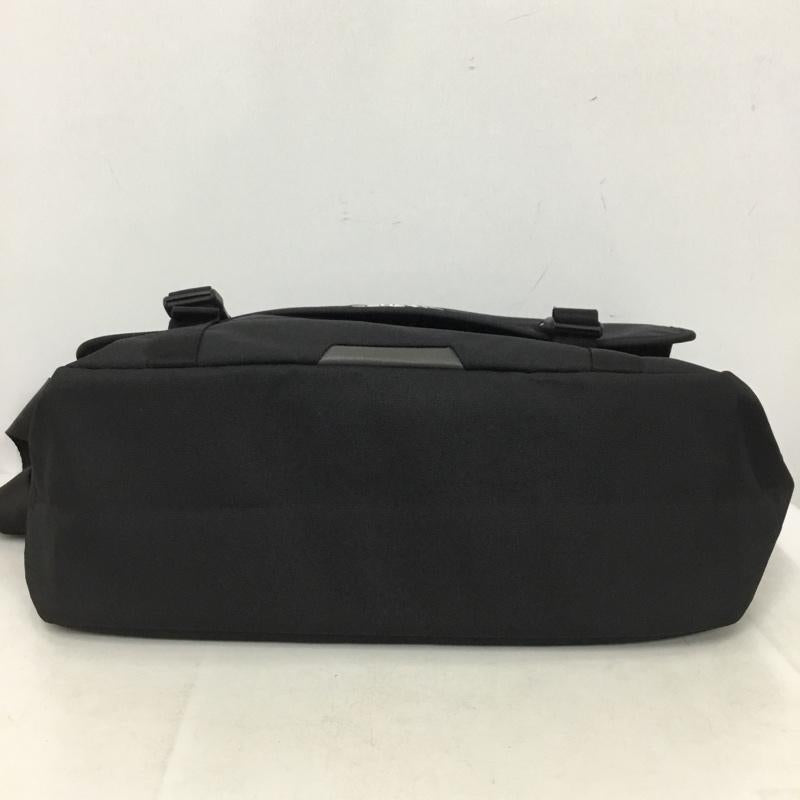 ザノースフェイス THE NORTH FACE メッセンジャーバッグ メッセンジャーバッグ NN2PQ72J WHITE LABEL SUPER MESSENGER BAG L ロゴ、文字 黒 / ブラック / black メンズ USED 古着 中古 10160991