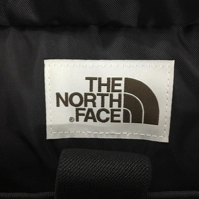 ザノースフェイス THE NORTH FACE メッセンジャーバッグ メッセンジャーバッグ NN2PQ72J WHITE LABEL SUPER MESSENGER BAG L ロゴ、文字 黒 / ブラック / black メンズ USED 古着 中古 10160991