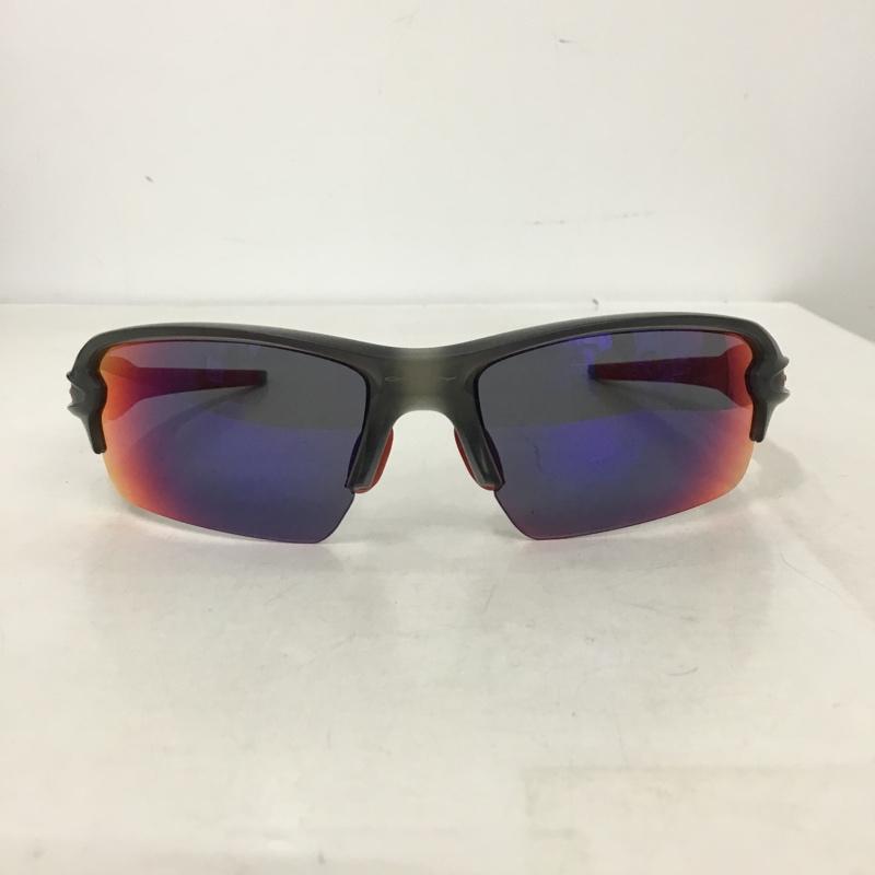オークリー OAKLEY めがね・サングラス サングラス OO9271-03 FLAK 2.0 Asia Fit ケース付き ロゴ、文字 黒 / ブラック / black X 赤 / レッド / red メンズ USED 古着 中古 10161011