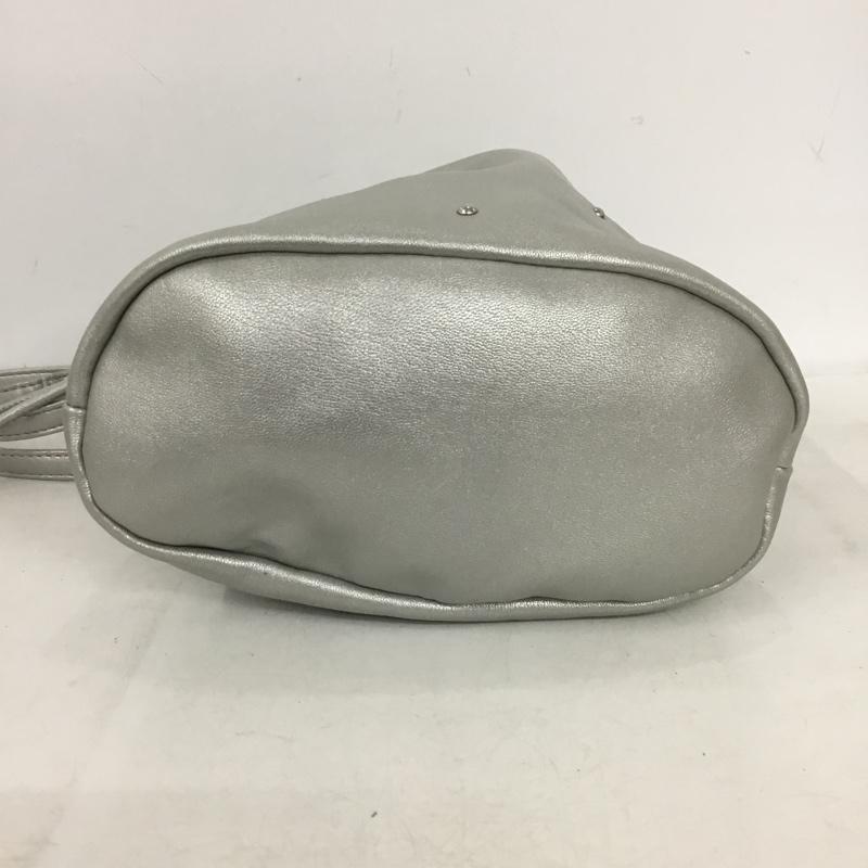 ローリーズファーム LOWRYS FARM ショルダーバッグ ショルダーバッグ LF824095PD スタッズ 巾着バッグ 無地 銀 / シルバー / silver color レディース USED 古着 中古 10161060