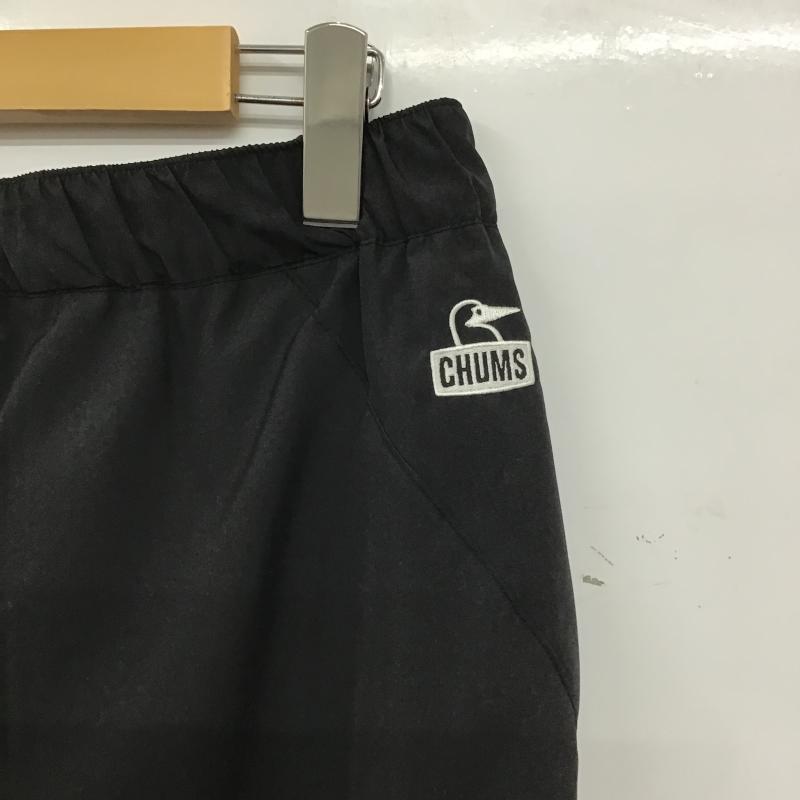 チャムス CHUMS パンツ ワークパンツ、ペインターパンツ ナイロンパンツ ワイドパンツ カジュアルパンツ M ロゴ、文字 黒 / ブラック / black メンズ USED 古着 中古 10161061
