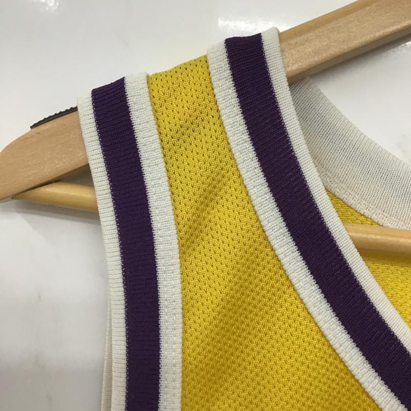 チャンピオン Champion タンクトップ タンクトップ タンクトップ ノースリーブカットソー クルーネック 44 ロゴ、文字 黄 / イエロー / yellow メンズ USED 古着 中古 10161064