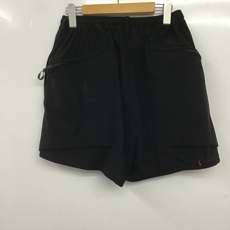 シーエムエフアウトドアガーメント CMF OUTDOOR GARMENT パンツ ショートパンツ ショートパンツ ハーフパンツ カジュアルパンツ S ロゴ、文字 黒 / ブラック / black メンズ USED 古着 中古 10161079