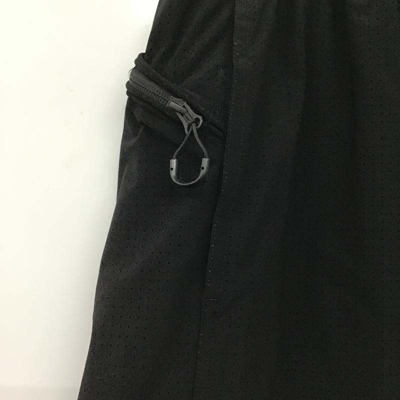 シーエムエフアウトドアガーメント CMF OUTDOOR GARMENT パンツ ショートパンツ ショートパンツ ハーフパンツ カジュアルパンツ S ロゴ、文字 黒 / ブラック / black メンズ USED 古着 中古 10161079