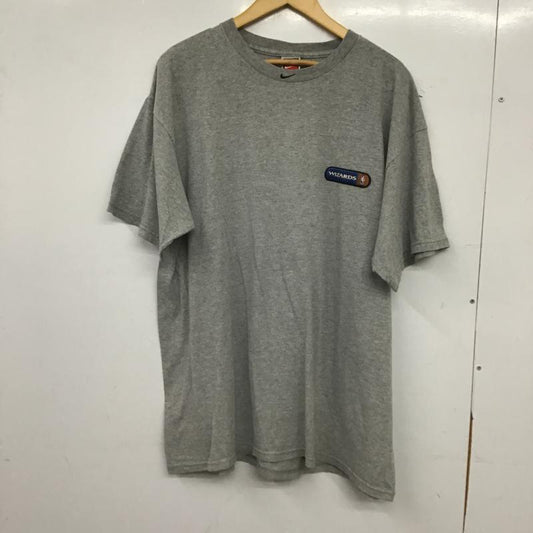ナイキ NIKE Tシャツ 半袖 半袖カットソー プリントTシャツ クルーネックカットソー L ロゴ、文字 灰 / グレー / gray メンズ USED 古着 中古 10161103