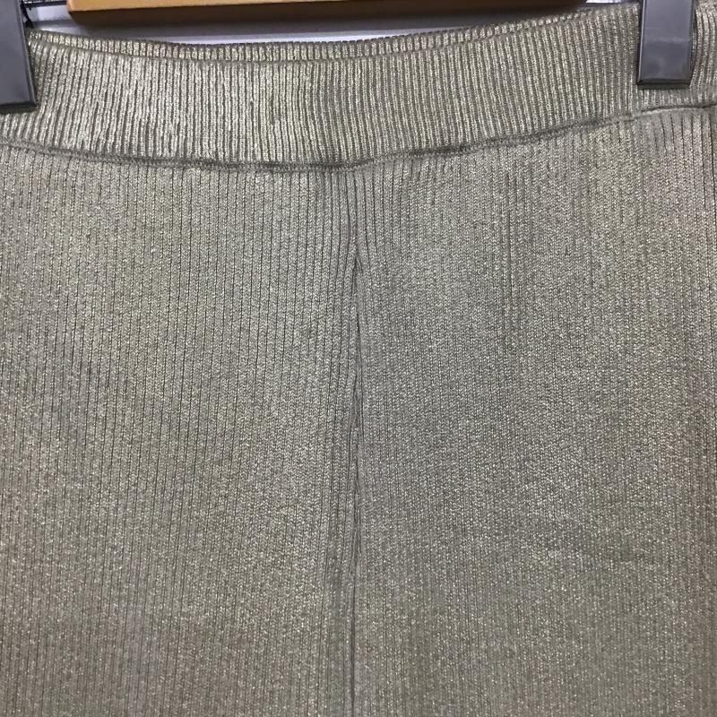 アングリッド Ungrid ボトムス ボトムス 112350712301 箔プリントニットパンツ タグ付 FREE 無地 金 / ゴールド / gold color レディース USED 古着 中古 10161175
