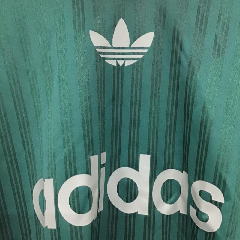 アディダス adidas Tシャツ 半袖 L ロゴ、文字 緑 / グリーン / green メンズ USED 古着 中古 10161198