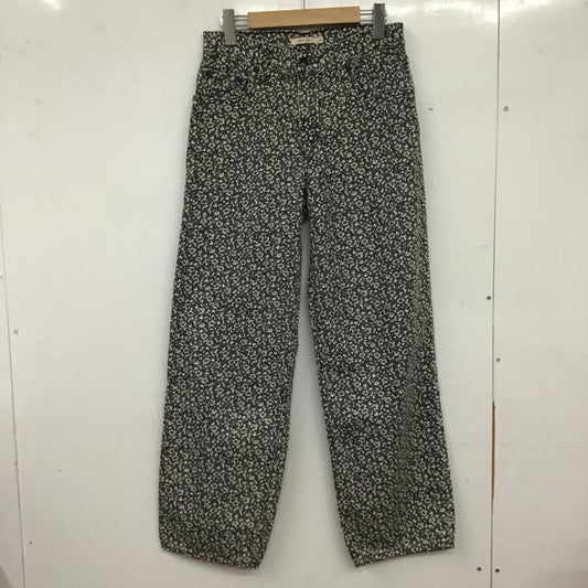 リーバイス Levi s パンツ デニム、ジーンズ CW-3022 W25 L30 花柄 黒 / ブラック / black X 白 / ホワイト / white レディース USED 古着 中古 10161219