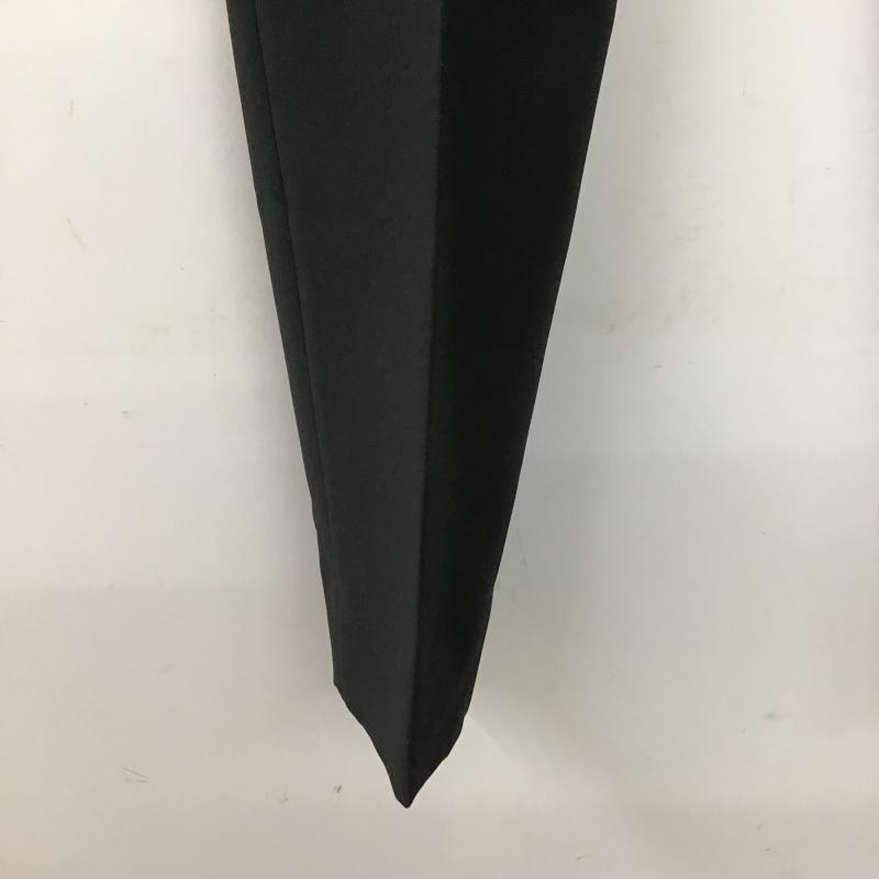 イネド INED パンツ スラックス スラックスパンツ ワイドパンツ センタータックパンツ 無地 ダークグレー / ダークグレー / レディース USED 古着 中古 10161234