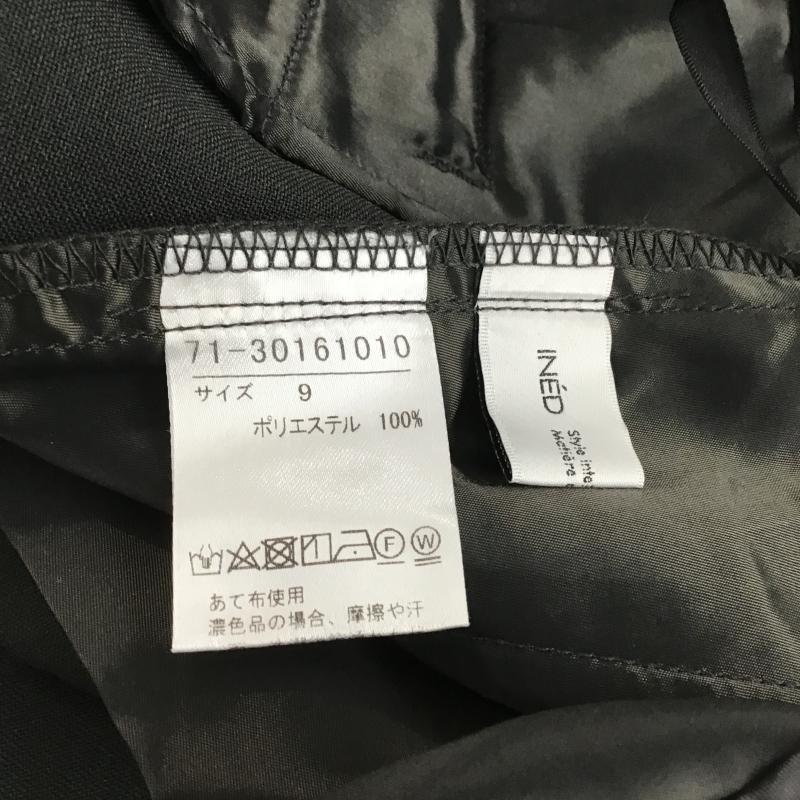 イネド INED パンツ スラックス スラックスパンツ ワイドパンツ センタータックパンツ 無地 ダークグレー / ダークグレー / レディース USED 古着 中古 10161234