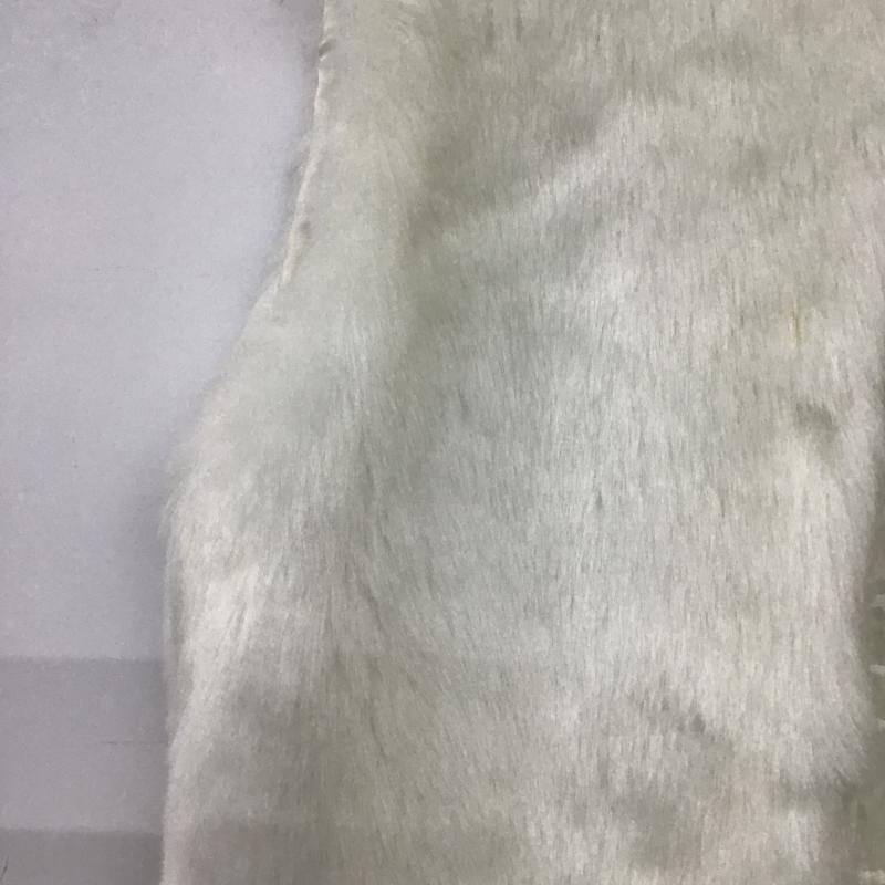 ローリーズファーム LOWRYS FARM ベスト ベスト ロングベスト ファーベスト M 無地 白 / ホワイト / white レディース USED 古着 中古 10161268