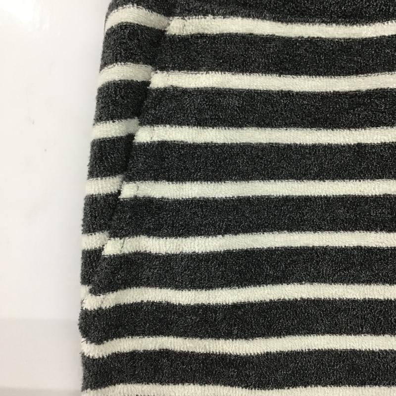 ディレイバイウィンアンドサンズ DELAYBYWIN&SONS パンツ ショートパンツ ショートパンツ ハーフパンツ カジュアルパンツ 3 ボーダー柄 白 / ホワイト / white X ダークグレー / ダークグレー / メンズ USED 古着 中古 10161277
