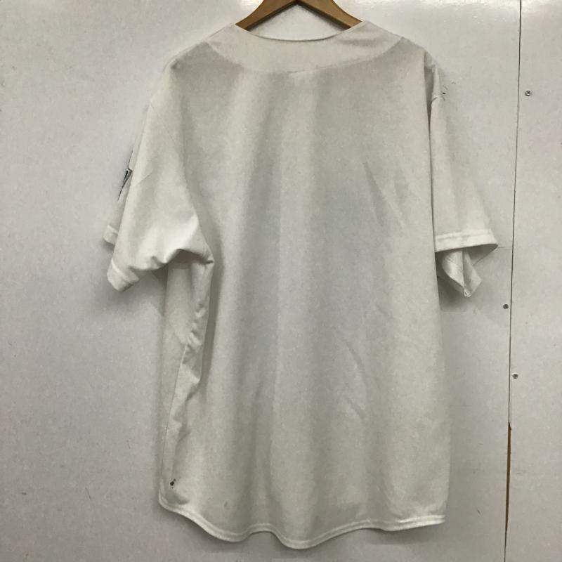 マジェスティック MAJESTIC シャツ、ブラウス 半袖 半袖シャツ フロントボタン ノーカラーシャツ ユニフォーム ロゴ、文字 白 / ホワイト / white メンズ USED 古着 中古 10161291