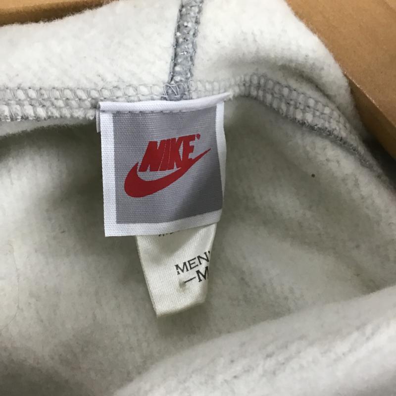 ナイキ NIKE パーカー 長袖 長袖パーカー プルオーバーパーカー スウェット M ロゴ、文字 灰 / グレー / gray メンズ USED 古着 中古 10161309