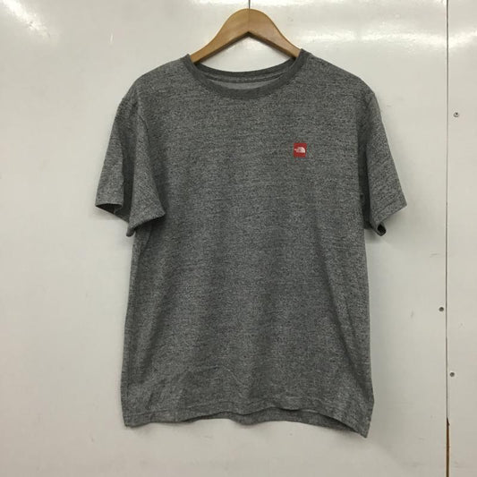ザノースフェイス THE NORTH FACE Tシャツ 半袖 半袖カットソー プリントTシャツ クルーネックカットソー L ロゴ、文字 灰 / グレー / gray メンズ USED 古着 中古 10161331
