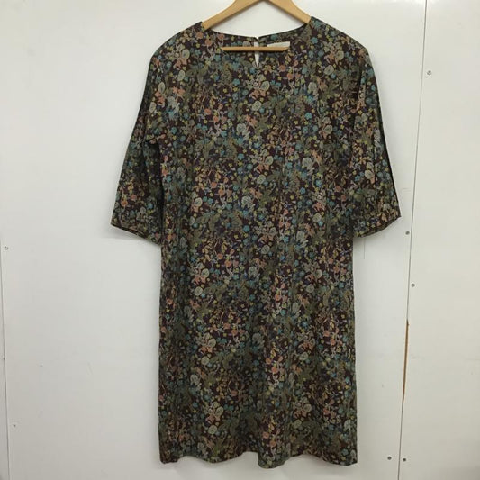 テチチ Techichi ワンピース ひざ丈スカート ロングワンピース 七分丈ワンピース Vネック M 総柄 マルチカラー / マルチカラー / multicolor レディース USED 古着 中古 10161386
