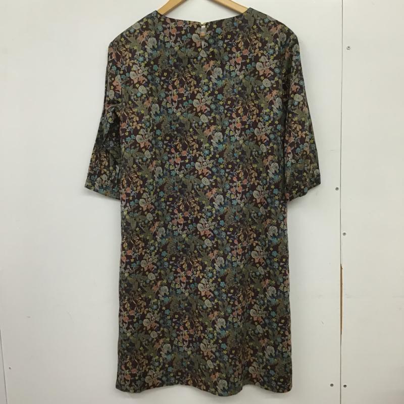 テチチ Techichi ワンピース ひざ丈スカート ロングワンピース 七分丈ワンピース Vネック M 総柄 マルチカラー / マルチカラー / multicolor レディース USED 古着 中古 10161386