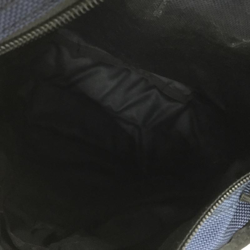 ブリーフィング BRIEFING ショルダーバッグ ショルダーバッグ DAY TRIPPER 縦型 ロゴ、文字 紺 / ネイビー / navy メンズ USED 古着 中古 10161403