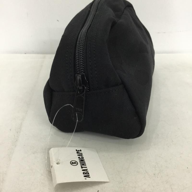アベイシングエイプ A BATHING APE ポーチ ポーチ 小物入れ タグ付き カモフラージュ柄・迷彩 黒 / ブラック / black メンズ USED 古着 中古 10161417