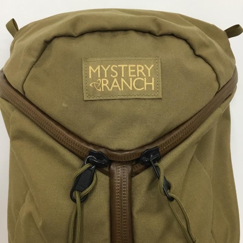 ミステリーランチ MYSTERY RANCH リュックサック、デイパック リュックサック、デイバッグ バックパック ロゴ、文字 ベージュ / ベージュ / beige メンズ USED 古着 中古 10161424