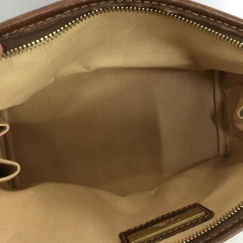 コールハーン COLE HAAN セカンドバッグ セカンドバッグ クラッチバッグ ロゴ、文字 茶 / ブラウン / brown レディース USED 古着 中古 10161425