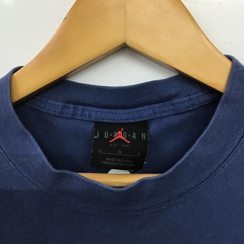 エアジョーダン AIR JORDAN Tシャツ 半袖 半袖カットソー プリントTシャツ クルーネックカットソー M ロゴ、文字 紺 / ネイビー / navy メンズ USED 古着 中古 10161486