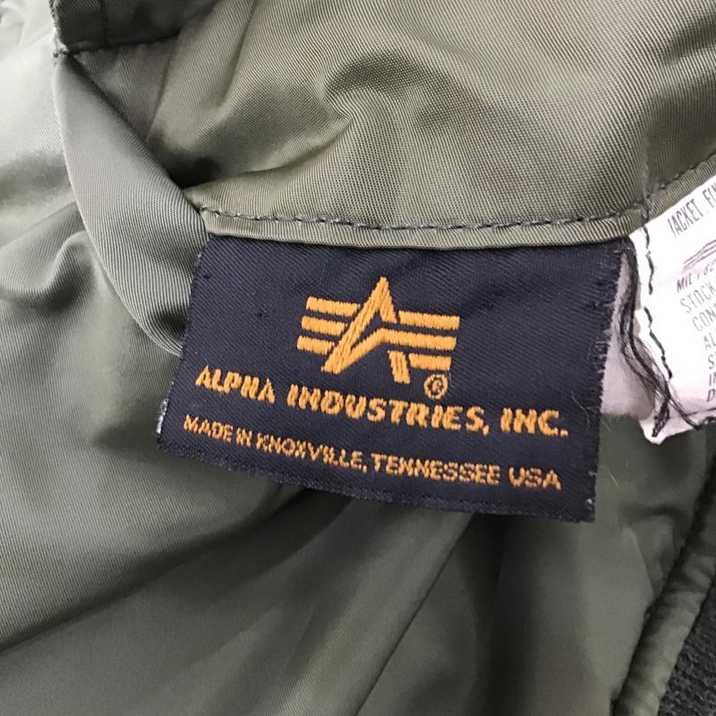 アルファインダストリー Alpha Industries ジャケット、上着 ジャンパー、ブルゾン ジップアップナイロンジャケット フライトジャケット L 無地 カーキ / カーキ / khaki メンズ USED 古着 中古 10161489