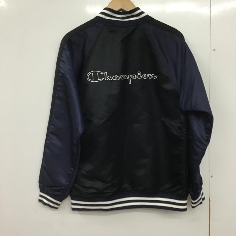 チャンピオン Champion ジャケット、上着 ジャンパー、ブルゾン ナイロンジャケット スタジャン アウター S ロゴ、文字 黒 / ブラック / black X 紺 / ネイビー / navy メンズ USED 古着 中古 10161520