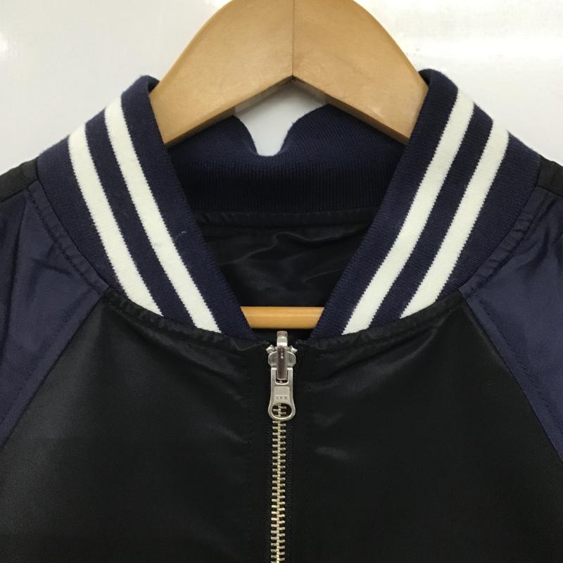 チャンピオン Champion ジャケット、上着 ジャンパー、ブルゾン ナイロンジャケット スタジャン アウター S ロゴ、文字 黒 / ブラック / black X 紺 / ネイビー / navy メンズ USED 古着 中古 10161520