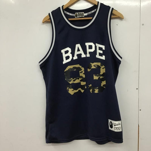 アベイシングエイプ A BATHING APE タンクトップ タンクトップ タンクトップ ノースリーブカットソー クルーネック L ロゴ、文字 紺 / ネイビー / navy メンズ USED 古着 中古 10161538
