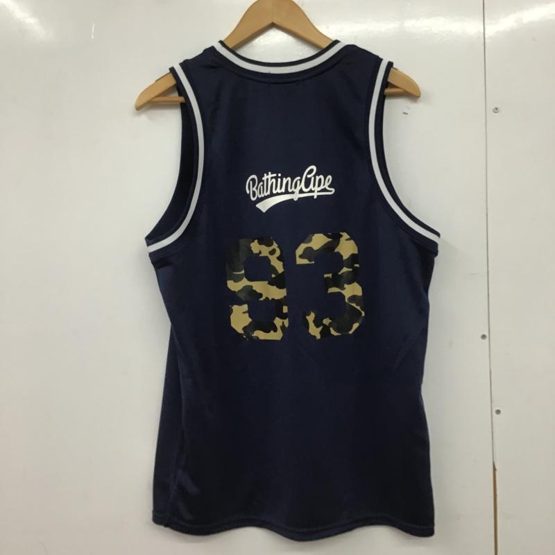 アベイシングエイプ A BATHING APE タンクトップ タンクトップ タンクトップ ノースリーブカットソー クルーネック L ロゴ、文字 紺 / ネイビー / navy メンズ USED 古着 中古 10161538