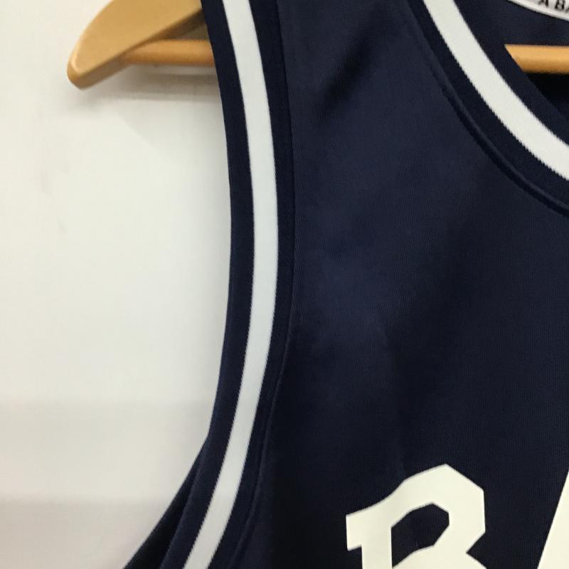 アベイシングエイプ A BATHING APE タンクトップ タンクトップ タンクトップ ノースリーブカットソー クルーネック L ロゴ、文字 紺 / ネイビー / navy メンズ USED 古着 中古 10161538