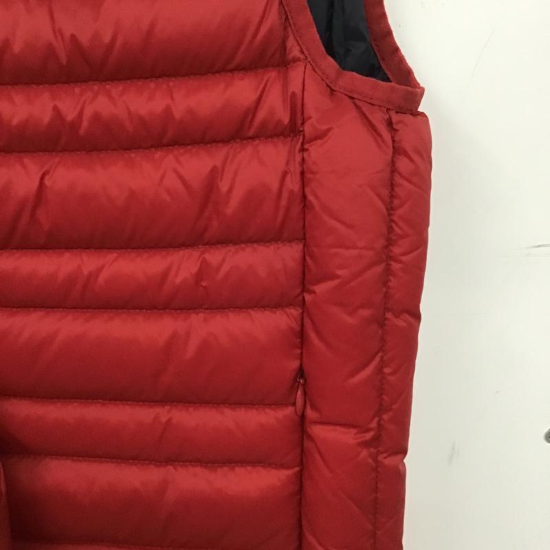 アルマーニエクスチェンジ ARMANI EXCHANGE ベスト ベスト ジップアップダウンベスト アウター S ロゴ、文字 赤 / レッド / red メンズ USED 古着 中古 10161639