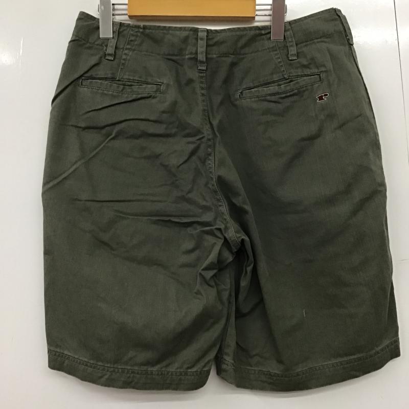 レッドサンド REDSAND パンツ ショートパンツ ショートパンツ ハーフパンツ カジュアルパンツ 33インチ ロゴ、文字 カーキ / カーキ / khaki メンズ USED 古着 中古 10161714