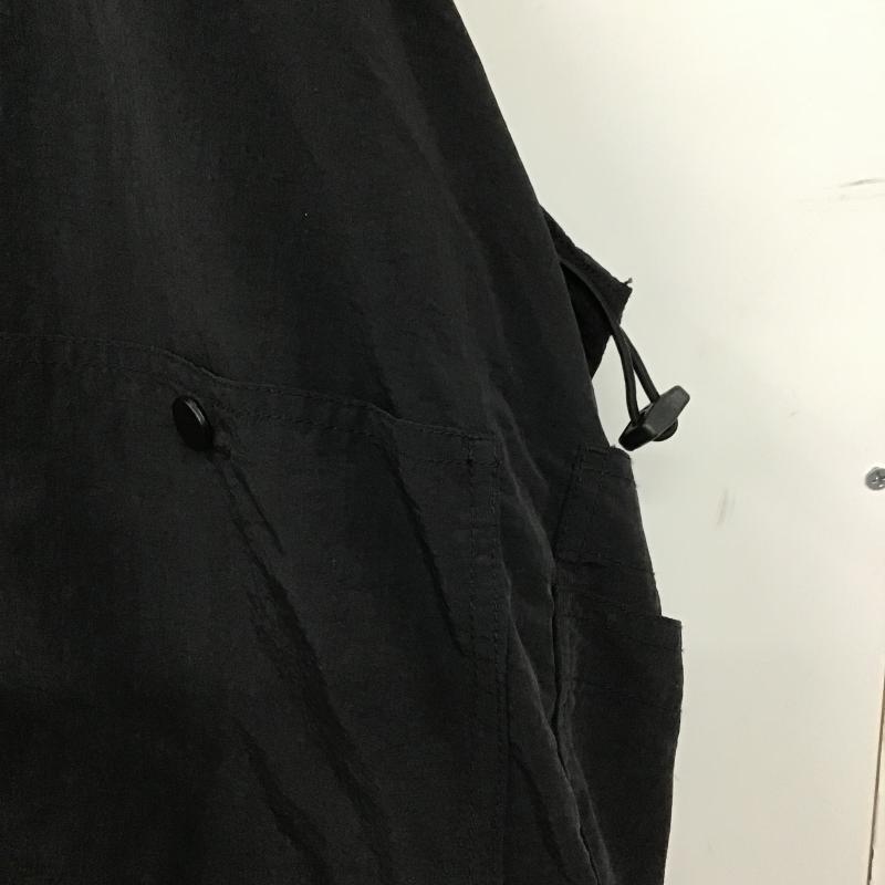 メデン MADEN ベスト ベスト ジップアップナイロンジャケットベスト ノースリーブカットソー M 無地 黒 / ブラック / black メンズ USED 古着 中古 10161717