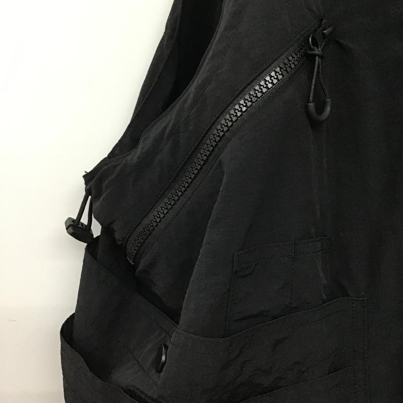 メデン MADEN ベスト ベスト ジップアップナイロンジャケットベスト ノースリーブカットソー M 無地 黒 / ブラック / black メンズ USED 古着 中古 10161717