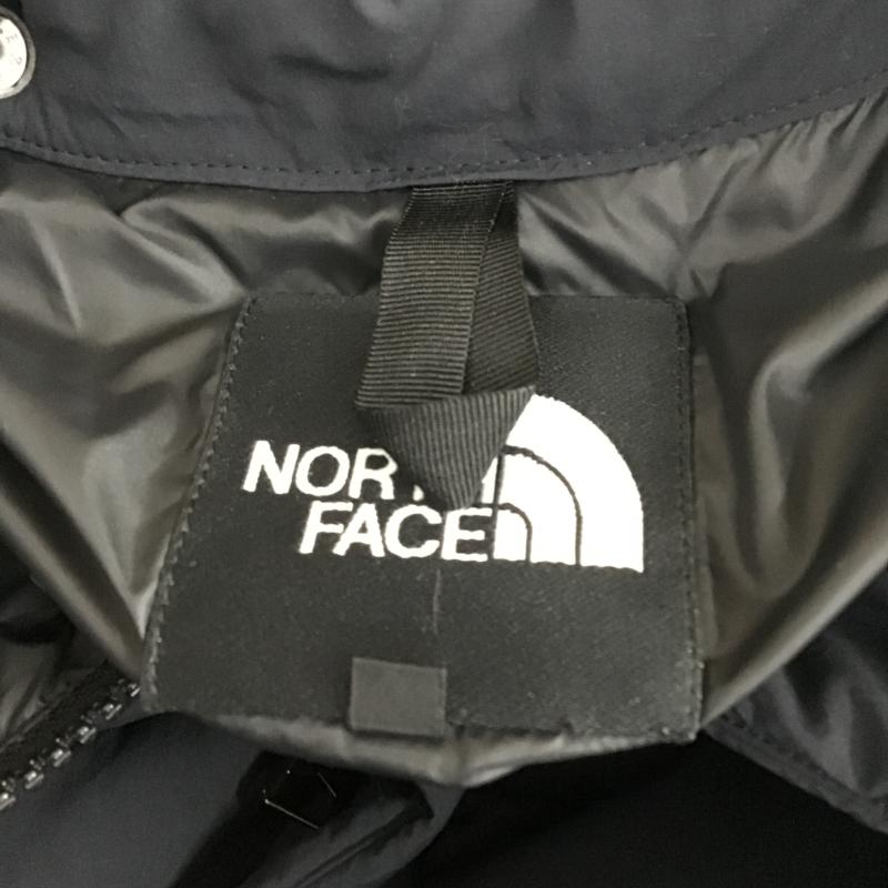 ザノースフェイス THE NORTH FACE ジャケット、上着 ジャンパー、ブルゾン nd91401 キャンプシエラショート ダウンジャケット XL ロゴ、文字 紺 / ネイビー / navy メンズ USED 古着 中古 10161831