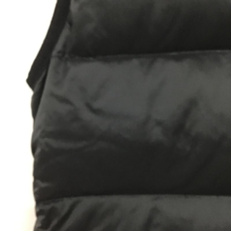 ナイキ エィシージー NIKE ACG ベスト ベスト ダウンベスト ジップアップベスト M ロゴ、文字 黒 / ブラック / black メンズ USED 古着 中古 10161845