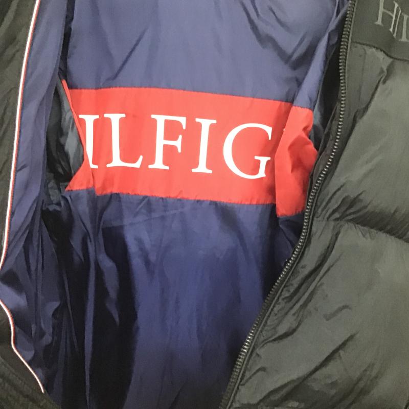トミーヒルフィガー TOMMY HILFIGER ジャケット、上着 ジャンパー、ブルゾン ジップアップジャケット ダウンジャケット アウター M ロゴ、文字 黒 / ブラック / black メンズ USED 古着 中古 10161982