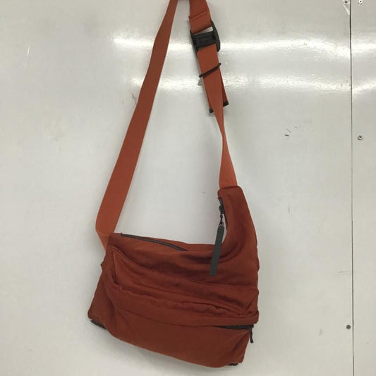ユリウス JULIUS ショルダーバッグ ショルダーバッグ 無地 橙 / オレンジ / orange メンズ USED 古着 中古 10161993