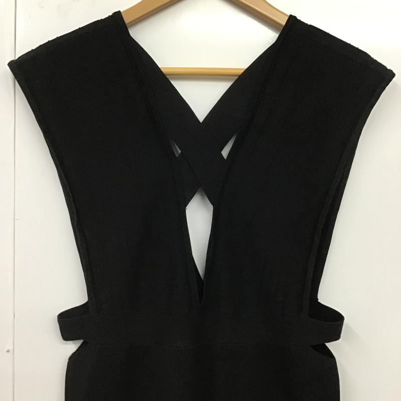 オズモーシスロフ OSMOSISLOAF ワンピース ロングスカート 597240-666K ストライプサロペットニットスカート ONE SIZE 無地 黒 / ブラック / black レディース USED 古着 中古 10162025
