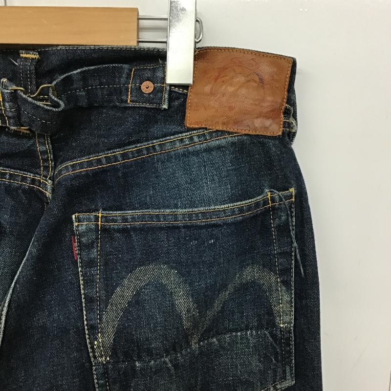エヴィス EVISU パンツ デニム、ジーンズ デニムパンツ ワイドパンツ カジュアルパンツ 33インチ ロゴ、文字 インディゴ / インディゴ / Indigo メンズ USED 古着 中古 10162040