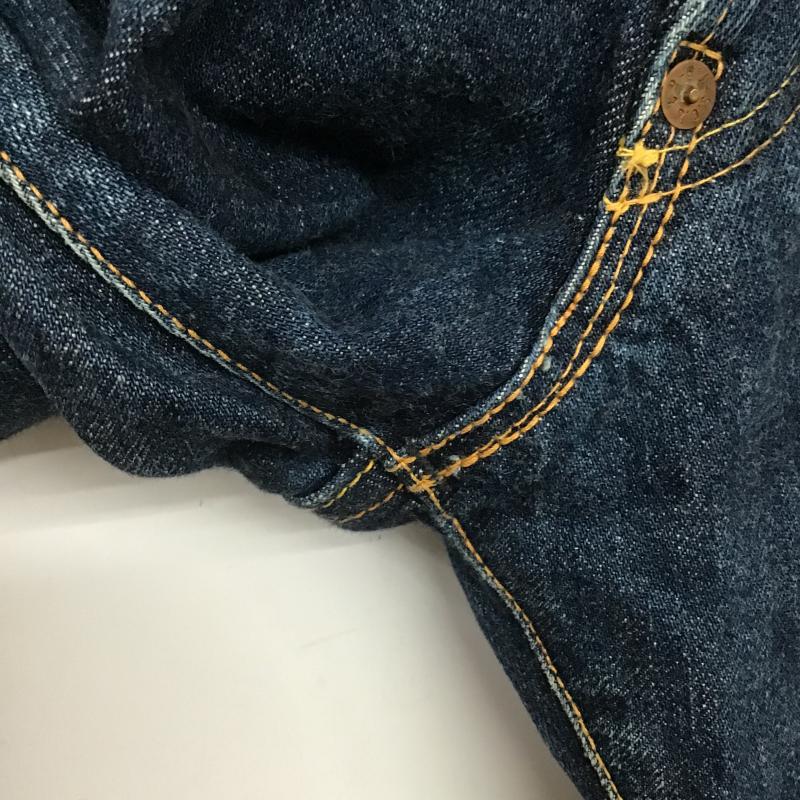エヴィス EVISU パンツ デニム、ジーンズ デニムパンツ ワイドパンツ カジュアルパンツ 33インチ ロゴ、文字 インディゴ / インディゴ / Indigo メンズ USED 古着 中古 10162040