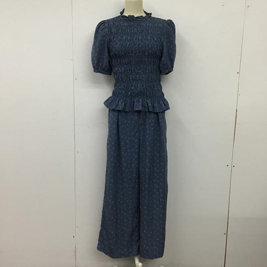 アースミュージックアンドエコロジー earth music&ecology セットアップ セットアップ 総柄 紺 / ネイビー / navy レディース USED 古着 中古 10162086