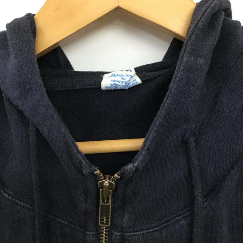 チャンピオン Campion パーカー 半袖 ジップアップ半袖パーカー スウェット L ロゴ、文字 紺 / ネイビー / navy メンズ USED 古着 中古 10162158