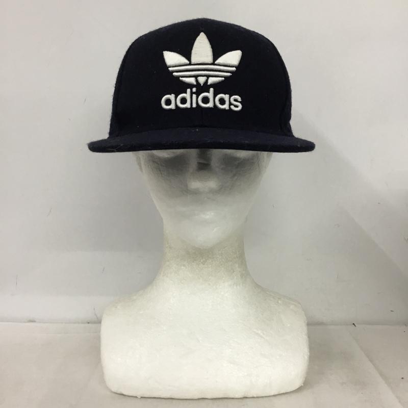 アディダス adidas 帽子 キャップ ONE SIZE ロゴ、文字 紺 / ネイビー / navy メンズ USED 古着 中古 10162173