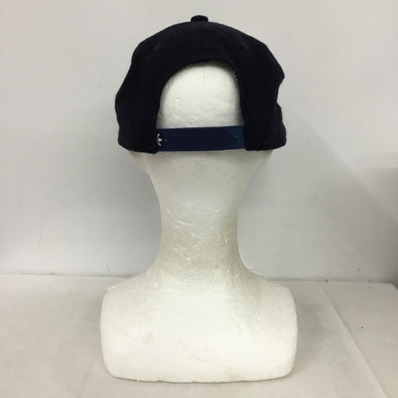 アディダス adidas 帽子 キャップ ONE SIZE ロゴ、文字 紺 / ネイビー / navy メンズ USED 古着 中古 10162173