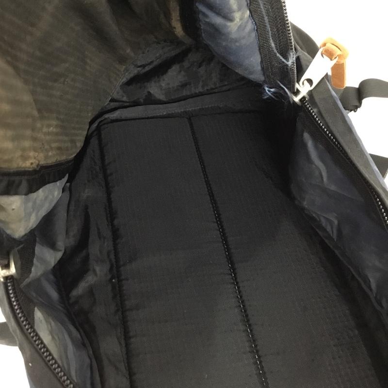 グレゴリー GREGORY リュックサック、デイパック リュックサック、デイバッグ 無地 X ロゴ、文字 紺 / ネイビー / navy メンズ USED 古着 中古 10162209