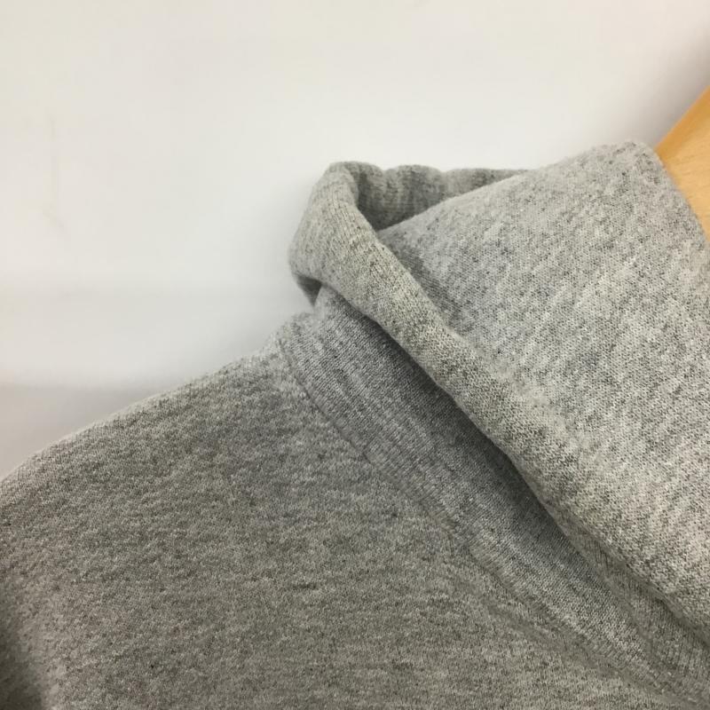 チャンピオン Campion パーカー 長袖 長袖パーカー プルオーバーパーカー スウェット ロゴ、文字 灰 / グレー / gray メンズ USED 古着 中古 10162292